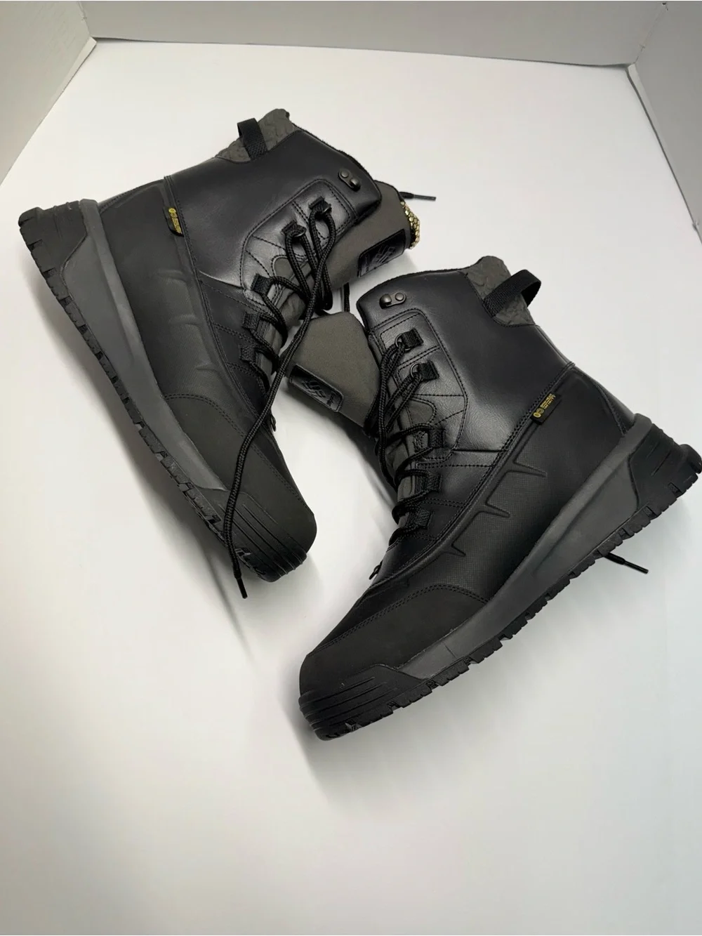 Columbia Bugaboot Celsius Omni-Heat Infinity Boots 200g BM6535-010 Mens 15 New